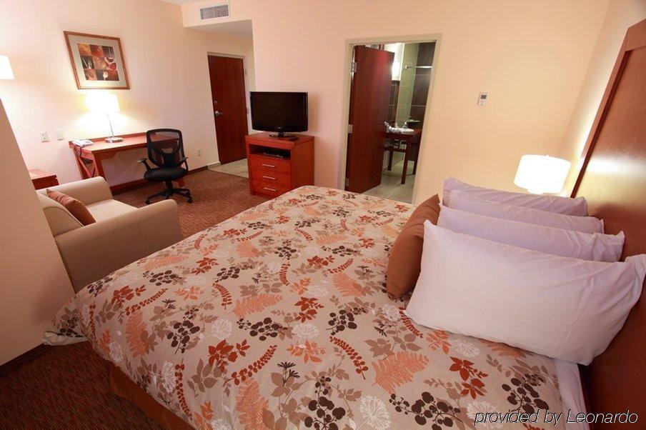Hotel Staybridge Queretaro By Ihg